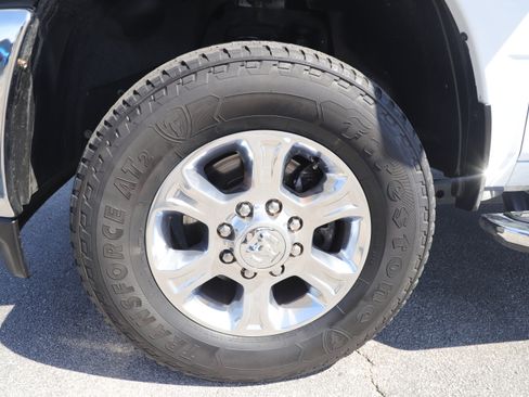 Used 2023 RAM 3500 Big Horn w/ Level 1 Equipment Group image 12