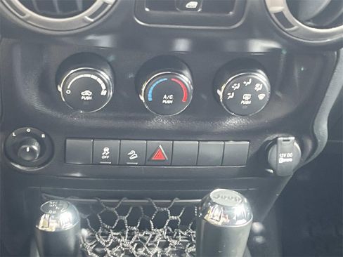 Used 2017 Jeep Wrangler Unlimited Sport w/ Quick Order Package 24S image 23