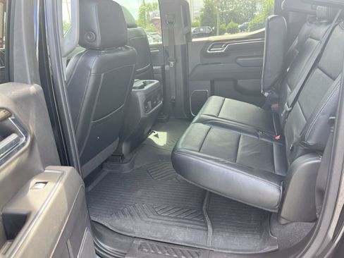 Used 2023 Chevrolet Silverado 1500 RST AWD/4WD image 32