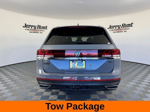 Used 2025 Volkswagen Atlas SEL image 7