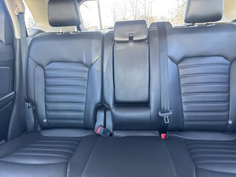 Used 2024 Ford Edge SEL image 14