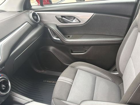 Used 2024 Chevrolet Blazer LT w/ Convenience Package image 30