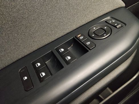 Used 2025 Kia K4 EX FWD image 27