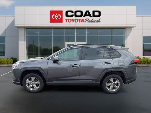 Used 2025 Toyota RAV4 XLE FWD image 2