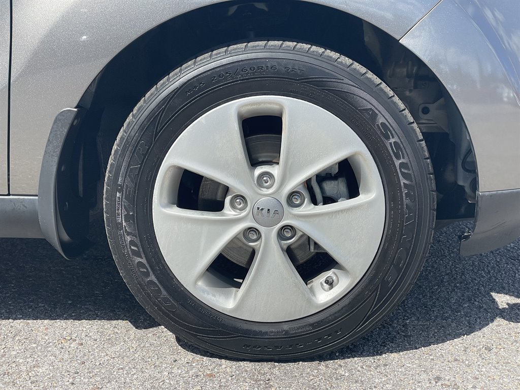 Used 2016 Kia Soul FWD image 31