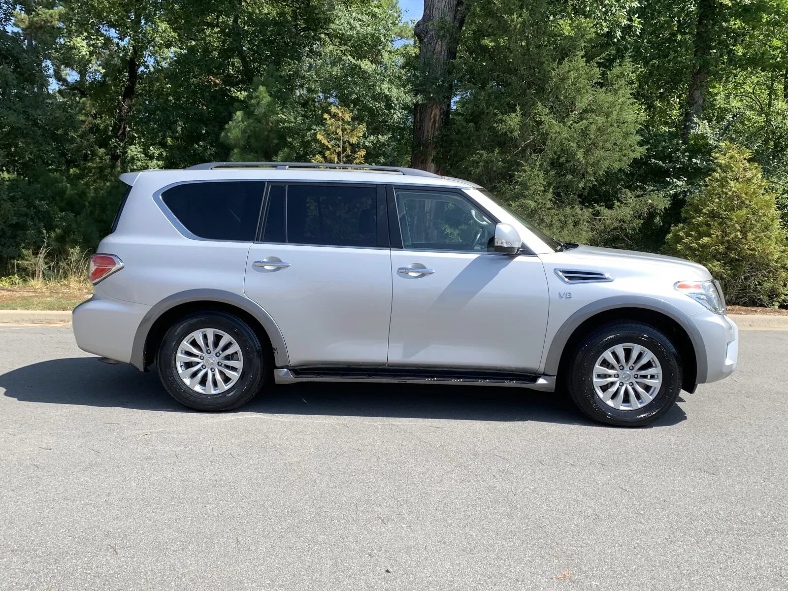Used 2018 Nissan Armada SV w/ Driver Package RWD image 8