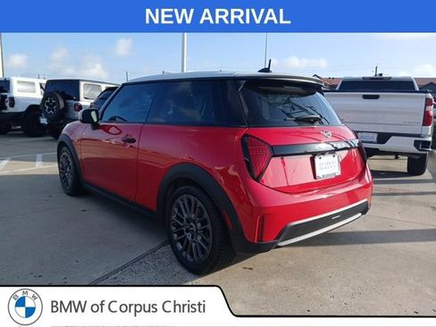 Used 2025 MINI Cooper S FWD image 7