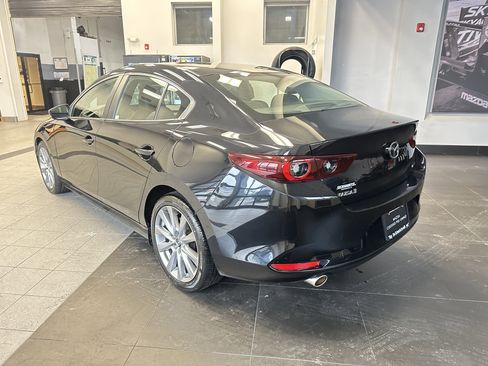 Certified 2022 MAZDA MAZDA3 s image 5