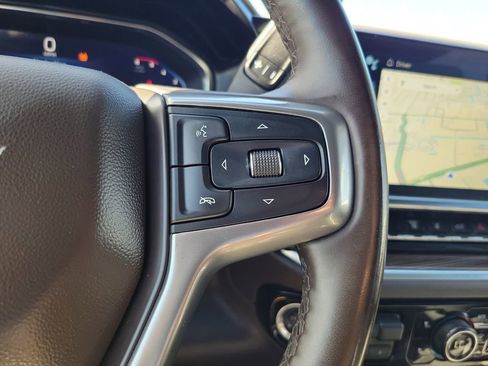 Used 2025 Chevrolet Silverado 2500 LT w/ Convenience Package image 26