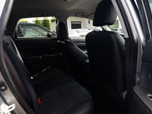 Used 2026 Mitsubishi Outlander Sport SE AWD/4WD image 23