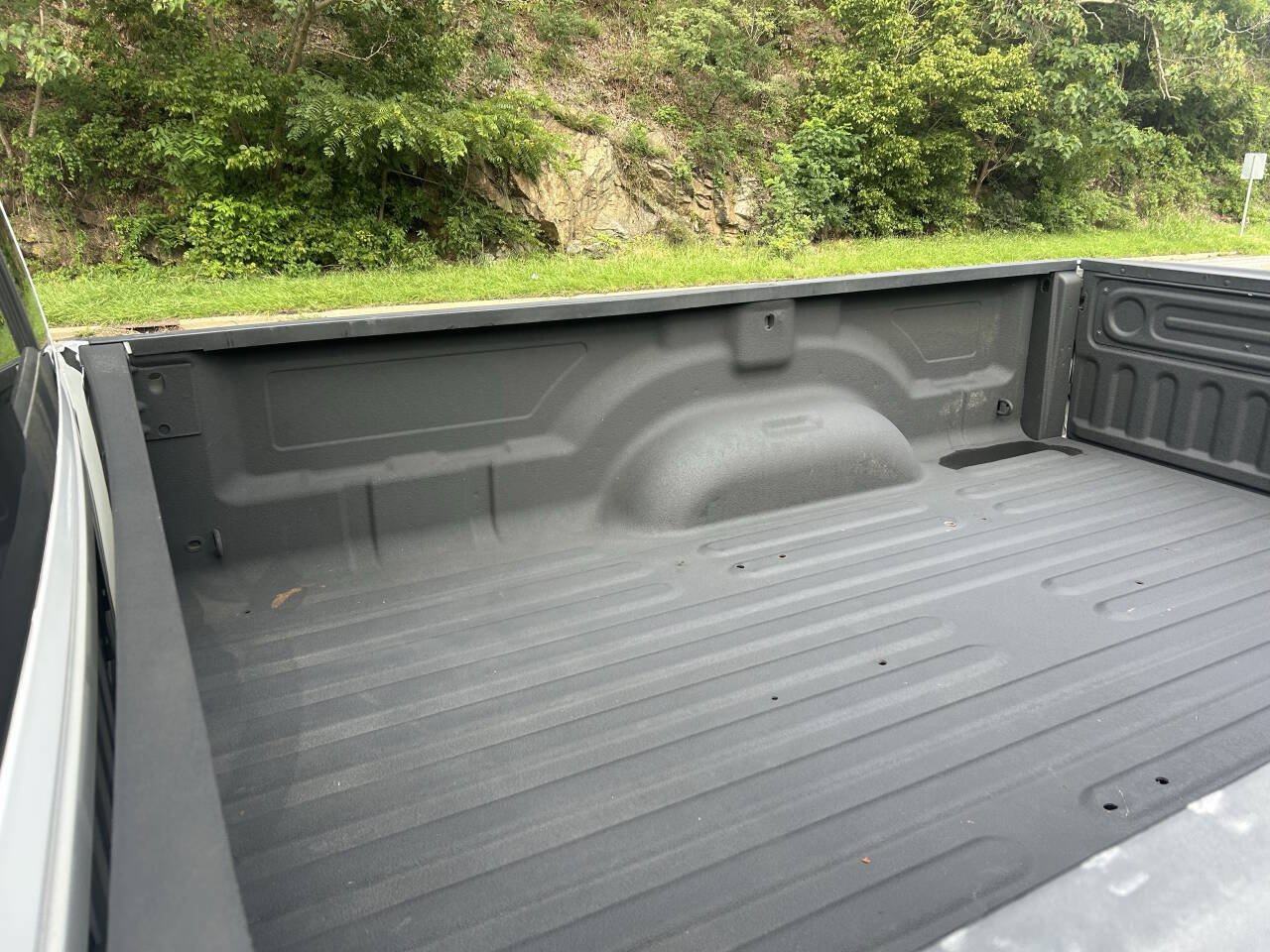 Used 2015 RAM 2500 Laramie w/ Convenience Group AWD/4WD image 16