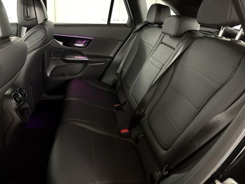 New 2026 Mercedes-Benz GLC 300 image 23