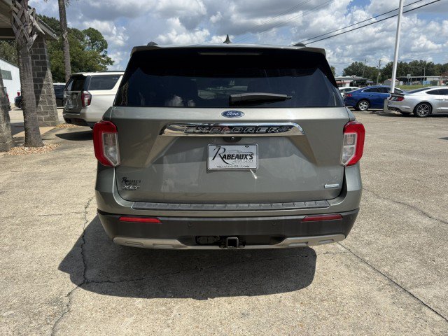 Used 2020 Ford Explorer XLT w/ Equipment Group 202A RWD image 7