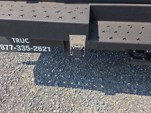 New 2024 Ford E-450 and Econoline 450 Super Duty w/ Power Windows & Locks Group image 43