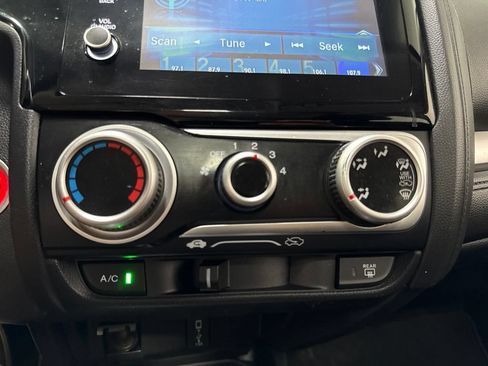 Used 2020 Honda Fit EX image 20