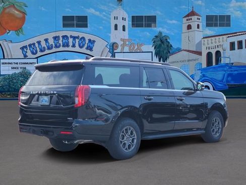 New 2027 Ford Expedition Max Active RWD image 4