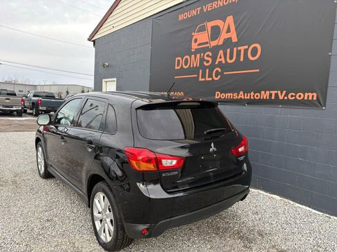 Used 2015 Mitsubishi Outlander Sport ES image 2