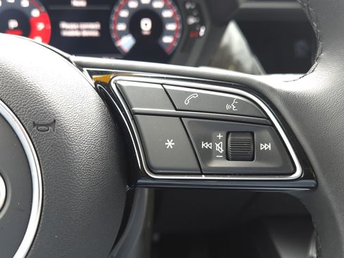 Used 2025 Audi A3 2.0T Premium w/ Convenience Package image 27