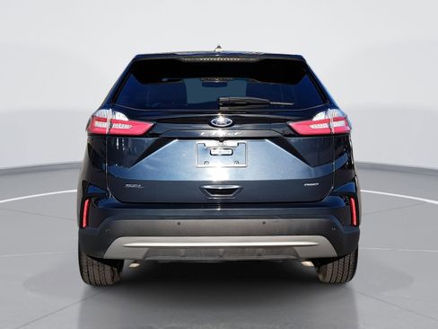 Used 2024 Ford Edge SEL image 4