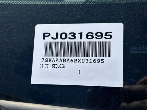Used 2024 Toyota Sequoia Capstone AWD/4WD image 15
