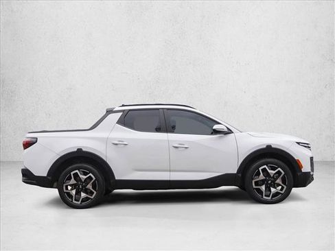 Certified 2024 Hyundai Santa Cruz Limited image 4