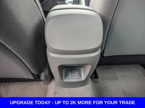 New 2025 Hyundai Elantra SEL FWD image 22