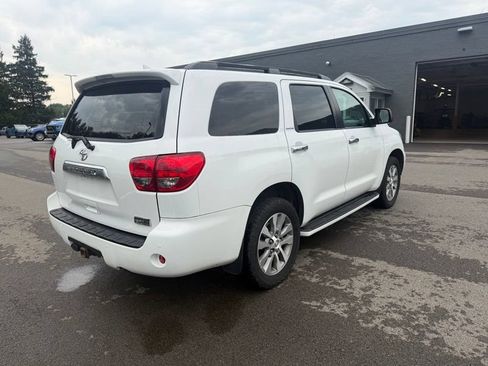 Used 2016 Toyota Sequoia Limited w/ Safety & Convenience Package AWD/4WD image 19