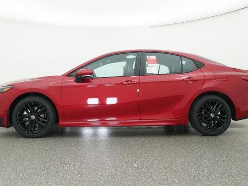 New 2026 Toyota Camry SE image 32