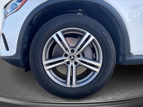 Used 2020 Mercedes-Benz GLC 300 w/ Premium Package image 9