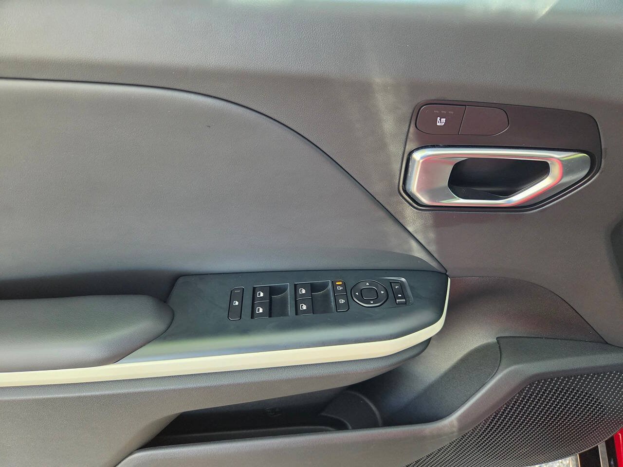 Used 2025 Kia K4 GT-Line FWD image 19