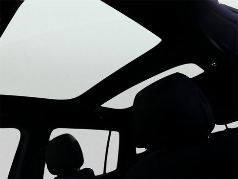 New 2026 Mercedes-Benz GLB 250 4MATIC image 49