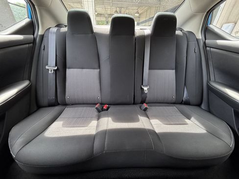 Used 2025 Nissan Sentra SV FWD image 37
