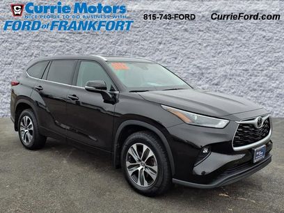 Used 2022 Toyota Highlander XLE