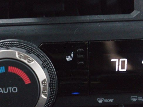 Used 2025 Toyota Tacoma SR5 image 25