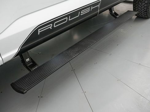 Used 2024 Ford F250 Lariat w/ Lariat Ultimate Package image 18