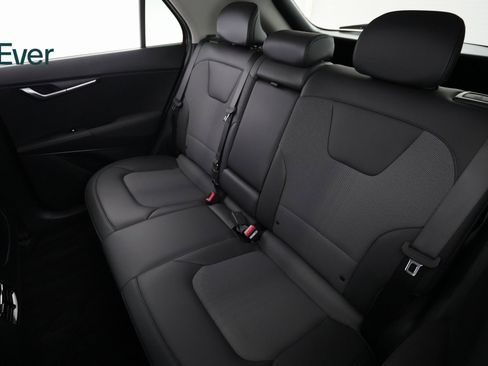 Used 2025 Kia Niro Wind image 10