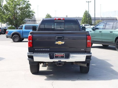 Used 2015 Chevrolet Silverado 3500 LTZ w/ Duramax Plus Package AWD/4WD image 5
