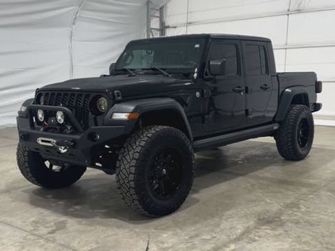Used 2020 Jeep Gladiator Sport w/ Quick Order Package 24S AWD/4WD image 8