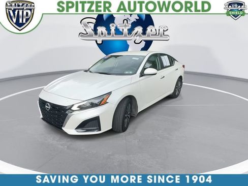 Used 2023 Nissan Altima 2.5 SV AWD/4WD image 4