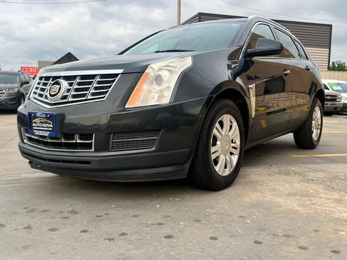 Used 2014 Cadillac SRX Luxury FWD image 3
