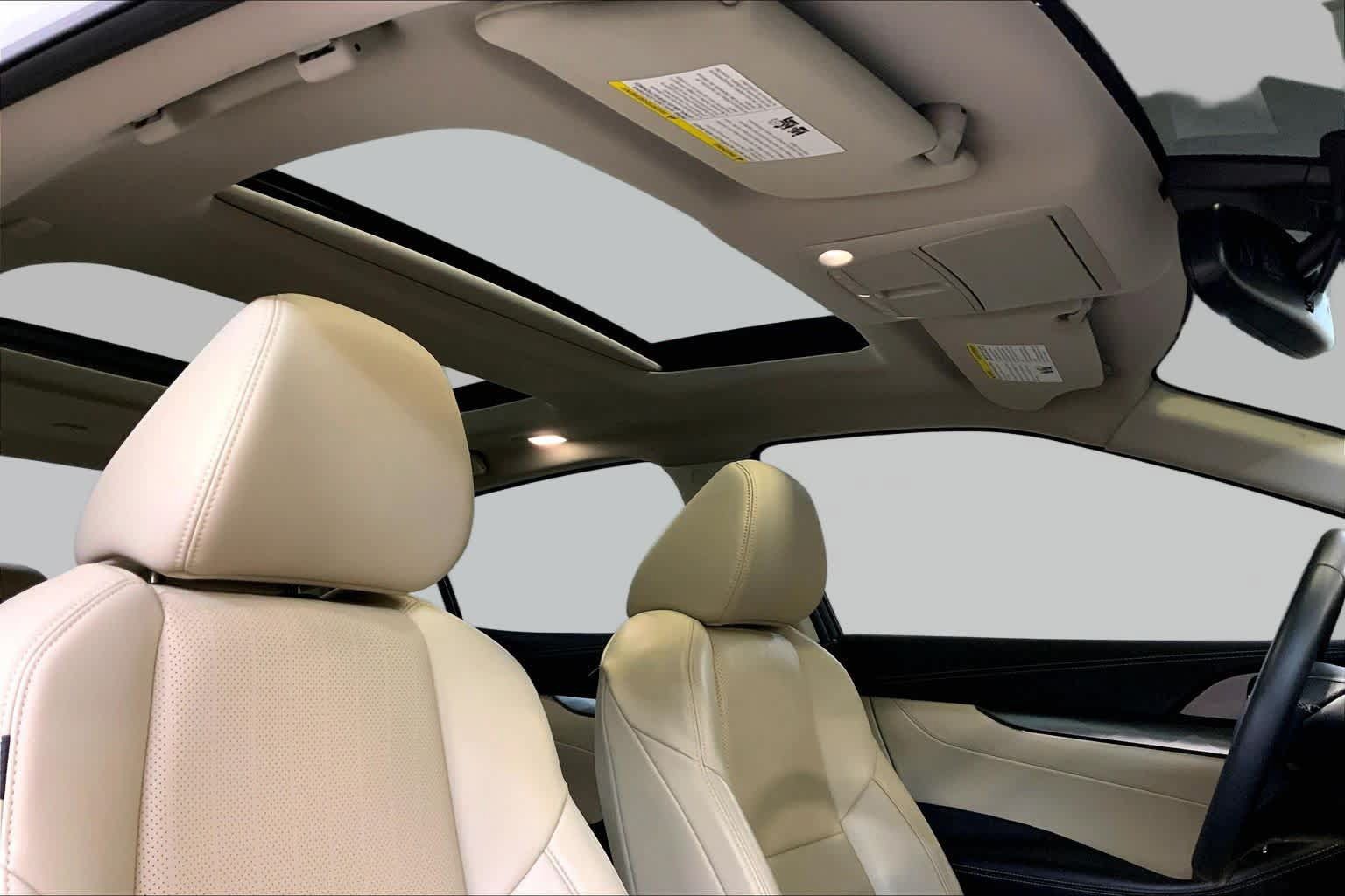 Used 2020 Nissan Maxima 3.5 SL w/ Floor Mat Group FWD image 13