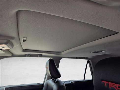 Certified 2023 Toyota 4Runner TRD Off-Road Premium image 14