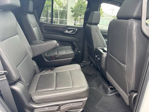 Used 2022 Chevrolet Tahoe LT w/ LT Signature Package AWD/4WD image 47