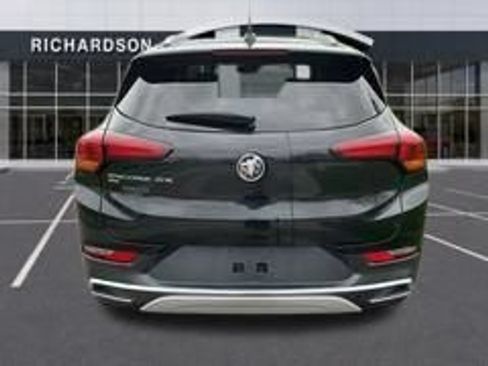 Used 2021 Buick Encore GX Essence AWD/4WD image 8