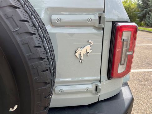 Used 2022 Ford Bronco Outer Banks AWD/4WD image 48
