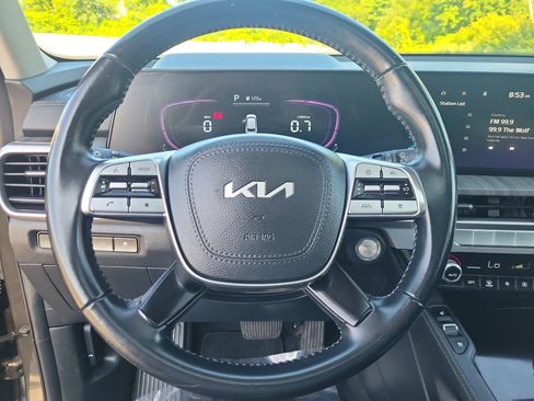 Used 2024 Kia Telluride EX FWD image 22