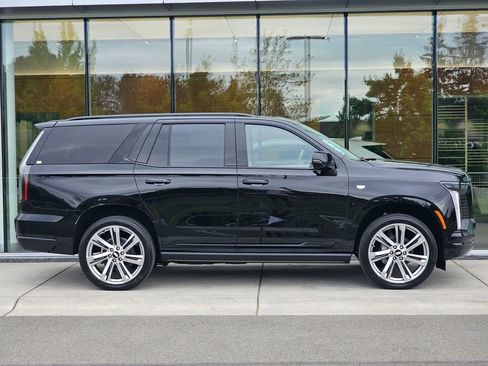 New 2026 Cadillac Escalade Platinum Sport AWD/4WD image 6