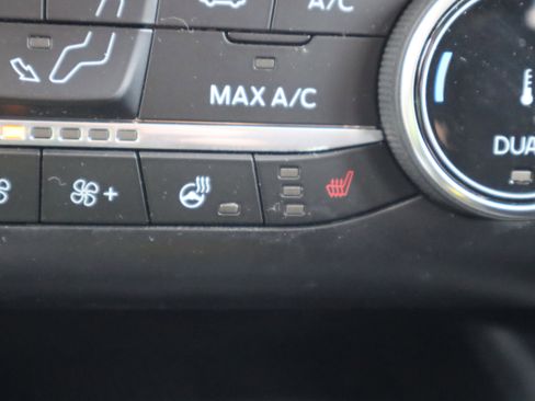 Used 2024 Ford Escape Active AWD/4WD image 22