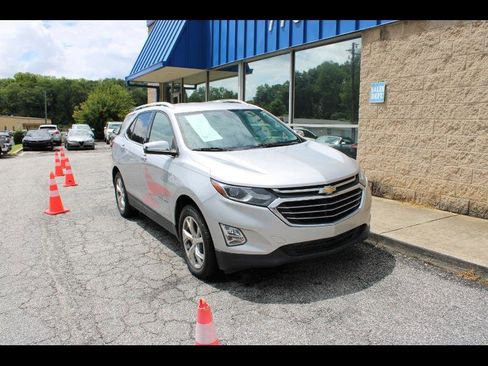 Used 2018 Chevrolet Equinox Premier image 1