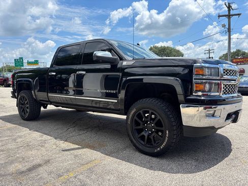 Used 2014 Chevrolet Silverado 1500 LTZ AWD/4WD image 4